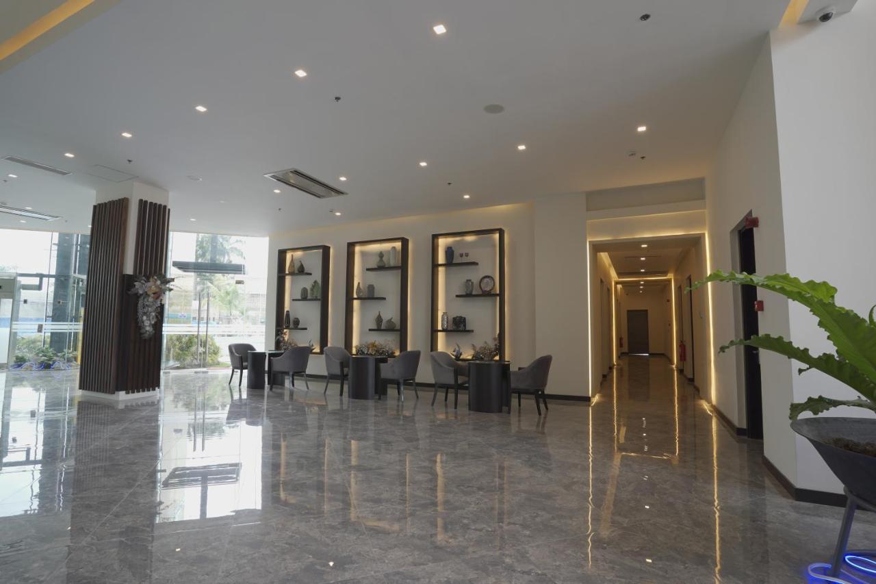 ماكتان Winrich Hotel المظهر الخارجي الصورة